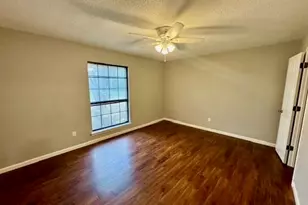 327 County Rd 735, Angleton, TX 77515 - Photo 17