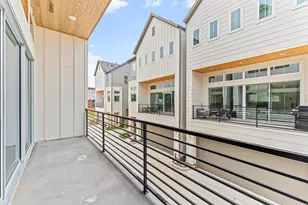 2926 Michaux St, Houston, TX 77009 - Photo 11