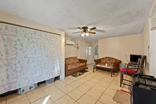 1608 Maiden Ln, Richmond, TX 77469 - Photo 7