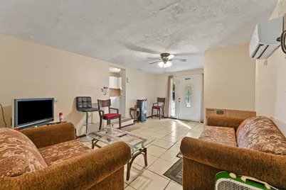 1608 Maiden Lane, Richmond, TX 77469 - Photo 5