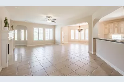12411 Santiago Cove Lane, Houston, TX 77041 - Photo 9