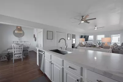 22811 Miramar Street, Galveston, TX 77554 - Photo 15