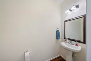 8402 Hunters Village Dr, Humble, TX 77346 - Photo 23