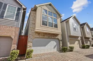 2915 Clinton Dr, Houston, TX 77020 - Photo 3