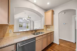 2915 Clinton Dr, Houston, TX 77020 - Photo 17