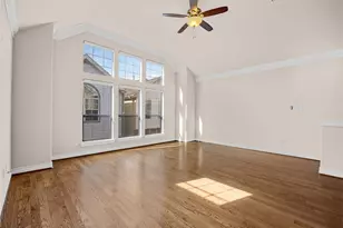 2915 Clinton Dr, Houston, TX 77020 - Photo 15