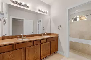 2915 Clinton Dr, Houston, TX 77020 - Photo 21