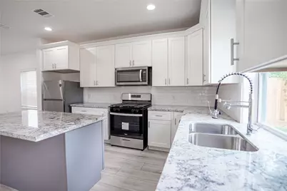 7914 Laura Koppe Road #A, Houston, TX 77028 - Photo 5