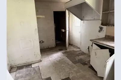 1015 N Liberty Street, El Campo, TX 77437 - Photo 11