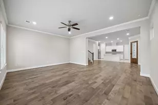 1135 Aurora St, Houston, TX 77009 - Photo 7