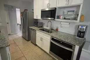 7824 Windward Passage St, Houston, TX 77072 - Photo 5