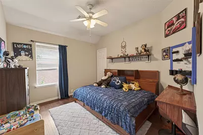 623 Deer Hollow Drive, Sugar Land, TX 77479 - Photo 11