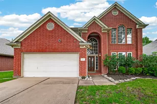 623 Deer Hollow Dr, Sugar Land, TX 77479 - Photo 1