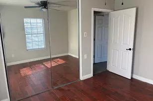 5406 Lyndhurst Dr, Houston, TX 77033 - Photo 15