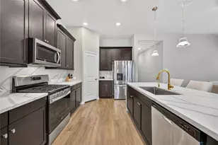 19319 Palfrey Prairie Trl, Tomball, TX 77377 - Photo 5