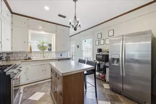 265 W Caldwood Dr, Beaumont, TX 77707 - Photo 11