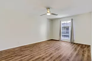 700 Thicket Ln, Houston, TX 77079 - Photo 9