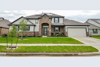 6807 Vista Ledge Drive, Baytown, TX 77521 - Photo 1
