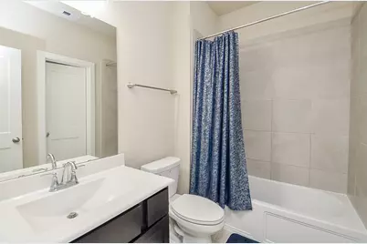6807 Vista Ledge Drive, Baytown, TX 77521 - Photo 17