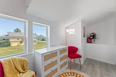 4021 Las Palmas Street, Galveston, TX 77554 - Photo 13