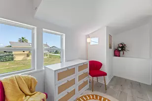 4021 Las Palmas St, Galveston, TX 77554 - Photo 13