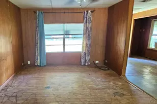24 Peach St, Lolita, TX 77971 - Photo 5