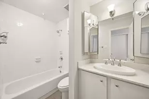 718 Bering Dr, Houston, TX 77057 - Photo 19