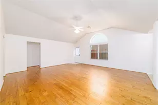 9531 Barr Spring Dr, Humble, TX 77396 - Photo 5