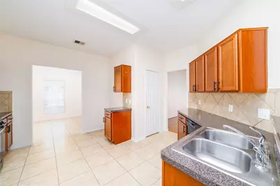 9531 Barr Spring Drive, Humble, TX 77396 - Photo 11