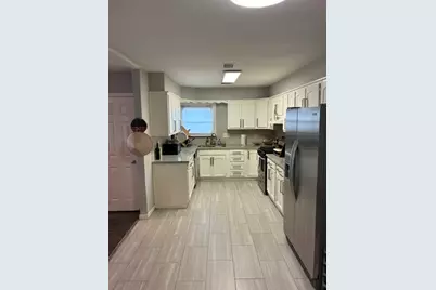 5211 Dunlop Street, Houston, TX 77009 - Photo 9