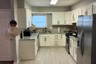 5211 Dunlop St, Houston, TX 77009 - Photo 9