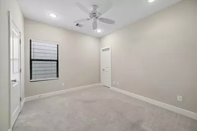 4857 Rich Oak Drive, Houston, TX 77018 - Photo 19