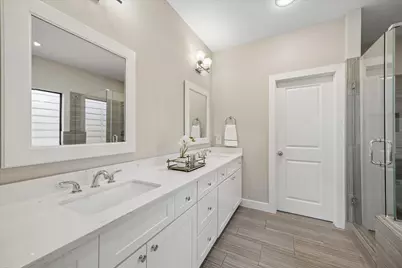 4857 Rich Oak Drive, Houston, TX 77018 - Photo 15