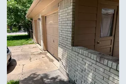 2401 Camino Court, Texas City, TX 77590 - Photo 3