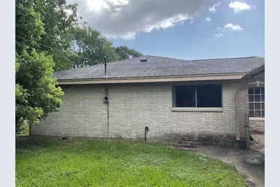 2401 Camino Court, Texas City, TX 77590 - Photo 15