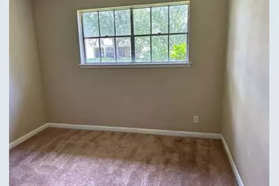 2401 Camino Court, Texas City, TX 77590 - Photo 9