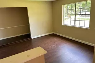 2401 Camino Ct, Texas City, TX 77590 - Photo 9