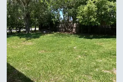 2401 Camino Court, Texas City, TX 77590 - Photo 5