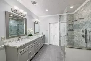 7827 Shady Villa Cove, Houston, TX 77055 - Photo 13