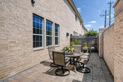 7827 Shady Villa Cove, Houston, TX 77055 - Photo 23