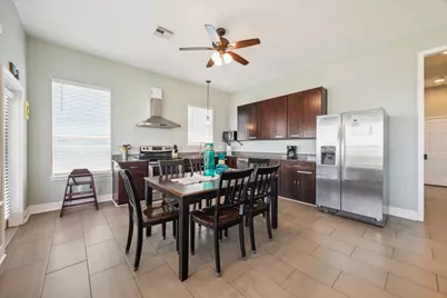 11216 Reagor Way, Galveston, TX 77554 - Photo 15