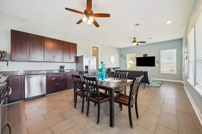 11216 Reagor Way, Galveston, TX 77554 - Photo 7