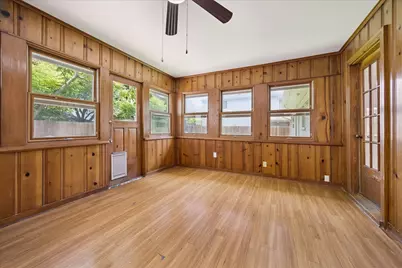 2038 McClendon Street, Houston, TX 77030 - Photo 15