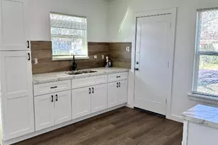 102 Georgia St, Houston, TX 77029 - Photo 9