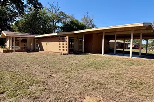 1505 Berry Ln, Longview, TX 75602 - Photo 5