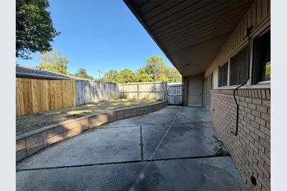 1505 Berry Lane, Longview, TX 75602 - Photo 33
