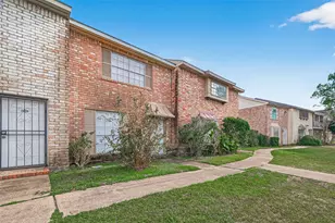 7031 Chasewood Dr, Missouri City, TX 77489 - Photo 3