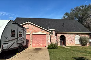 3911 Thistlewood Dr, Pasadena, TX 77504 - Photo 3