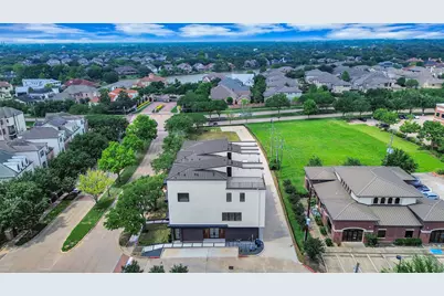 1135 Lake Pointe Parkway, Sugar Land, TX 77478 - Photo 45