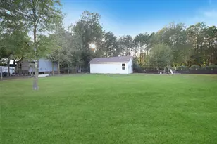 314 County Rd 3577, Cleveland, TX 77327 - Photo 9